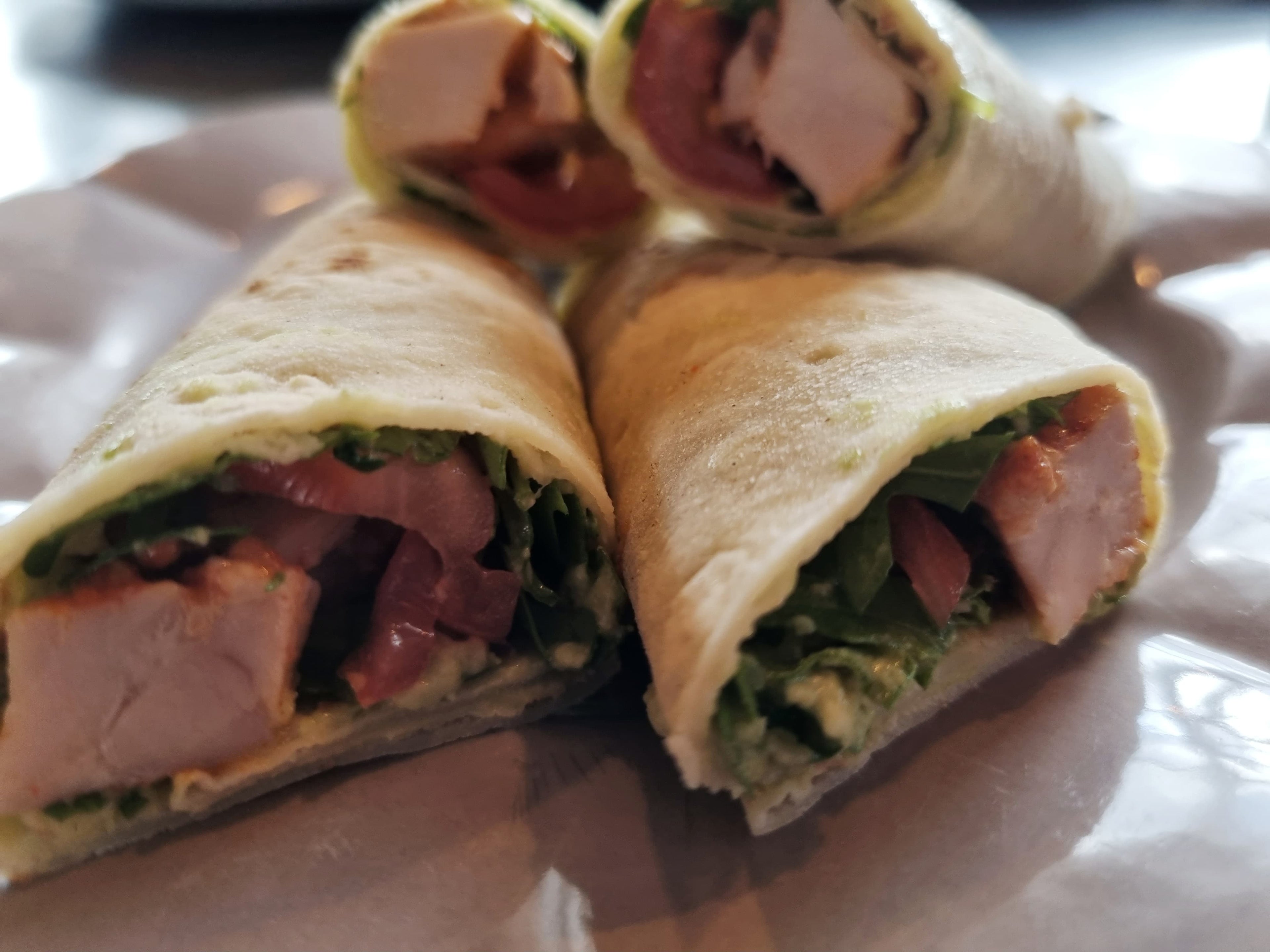 Sunn lunsj med spelt-lomper og kylling