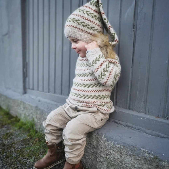 HOLLY-JOLLY SANTA HAT - English pattern