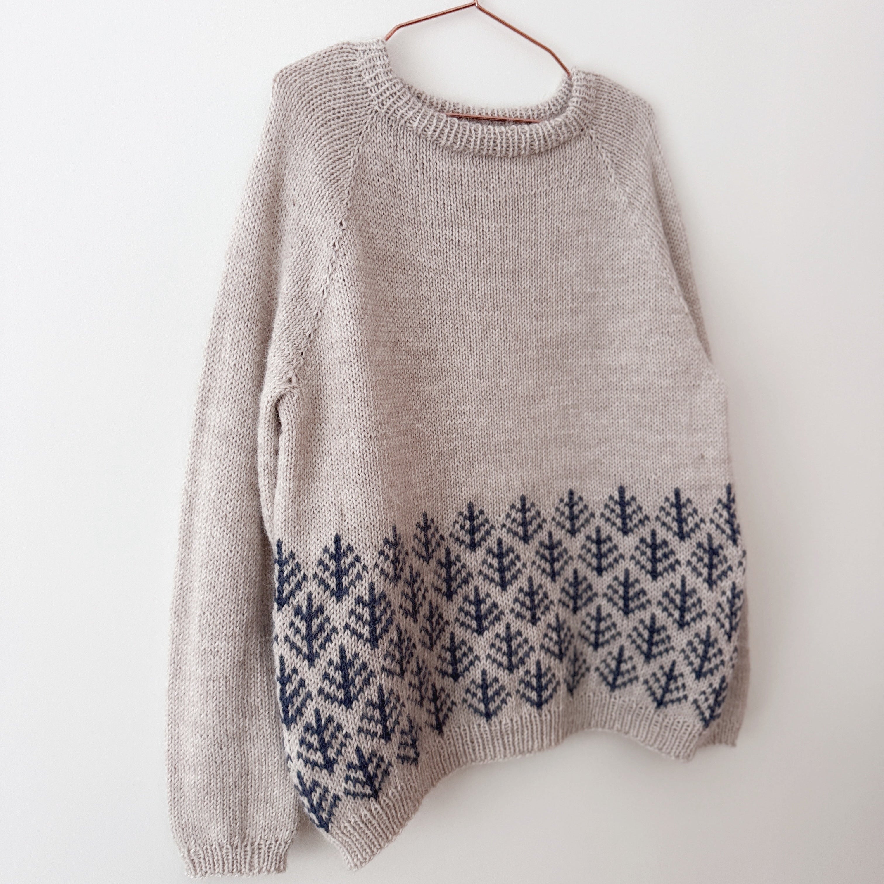 Northern-Hum sweater Barn