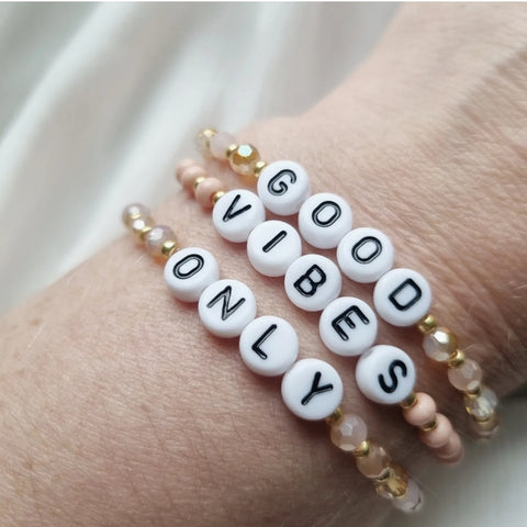 "GOOD VIBES ONLY" PINK