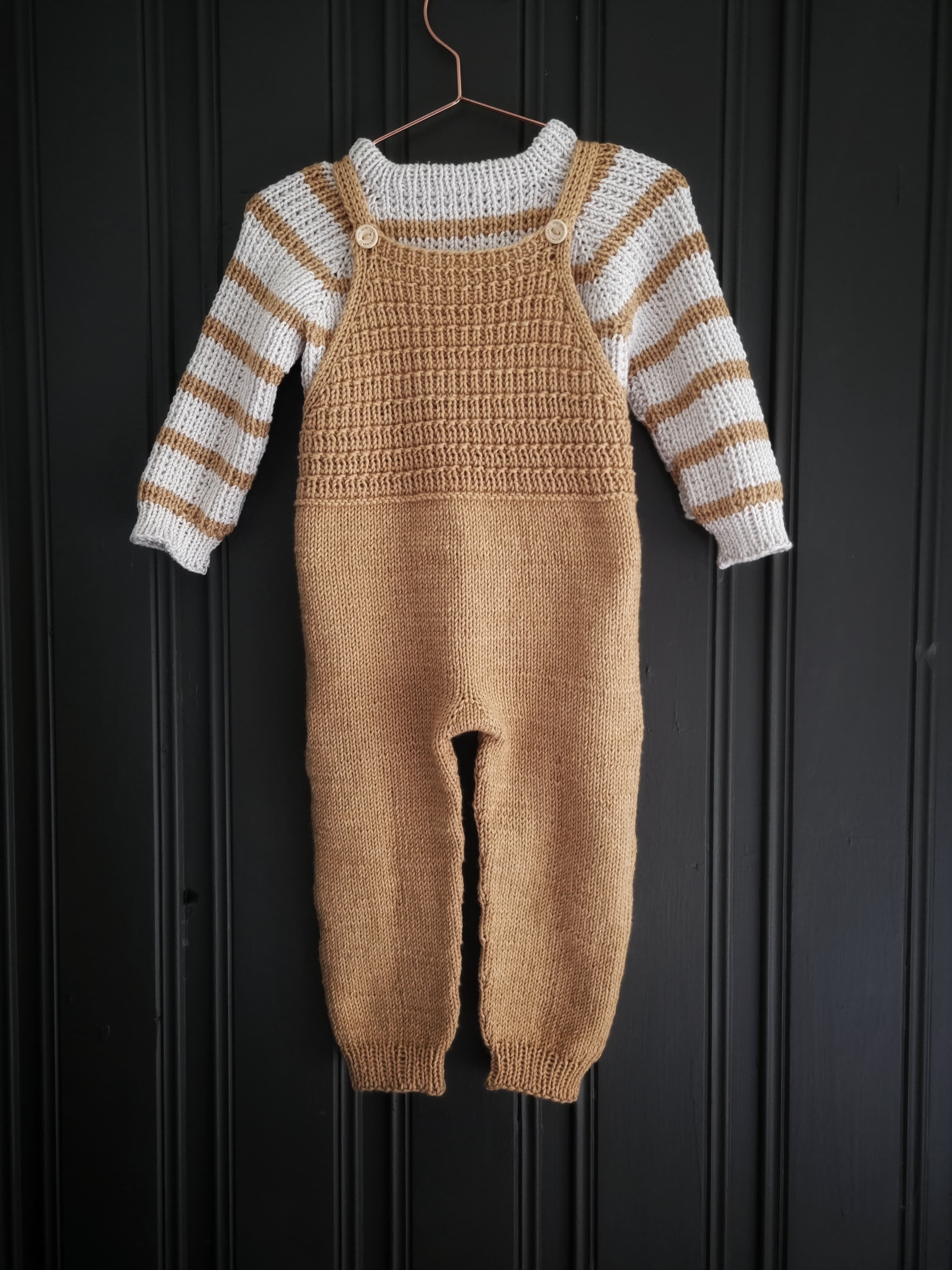 Heljar sweater ENGLISH